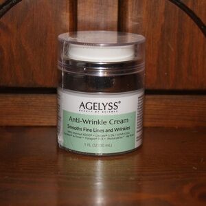 AGELYSS Anti-Wrinkle Cream ~ NEW ~ FRESH ~ FACTORY SEALED ~ 1 Fl Oz